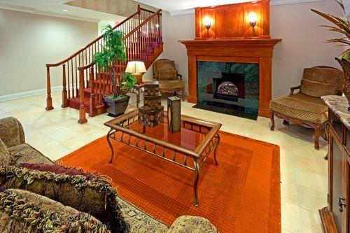 Отель Holiday Inn Express Woodbridge