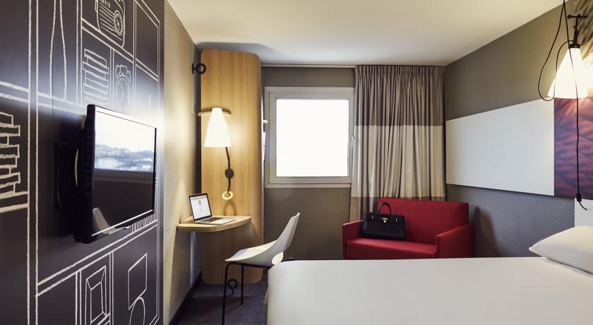 Отель ibis Toulon La Valette