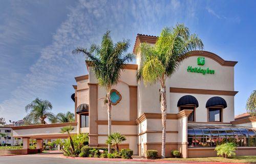 Отель Holiday Inn Santa Ana-Orange County Airport