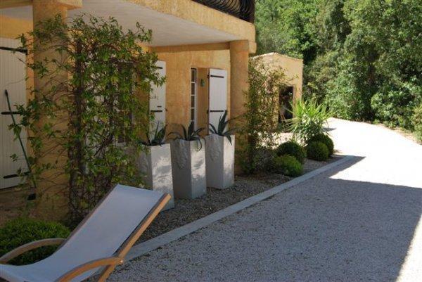 Апартаменты Villa Les Colombes