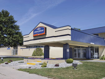 Отель Howard Johnson Fargo Nd