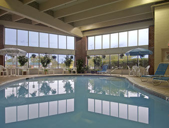 Отель Howard Johnson Hotel South Portland