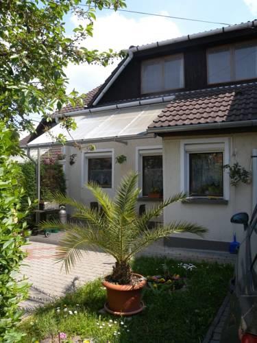 Апартаменты Apartment Balatonkenese 2