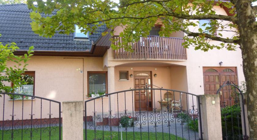 Апартаменты Csernák Apartment