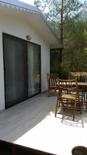 Отель Adrasan Şekerbahçe Otel