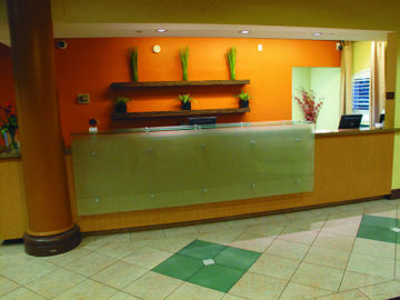 Отель La Quinta Inn & Suites