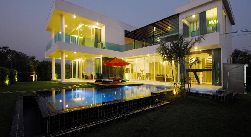 Вилла Aria Lake and Golf Villa