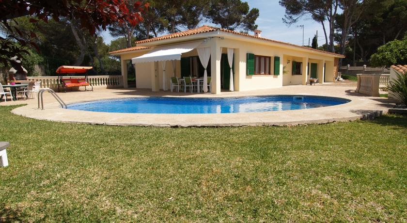 Апартаменты Holiday Home Can Tomeu