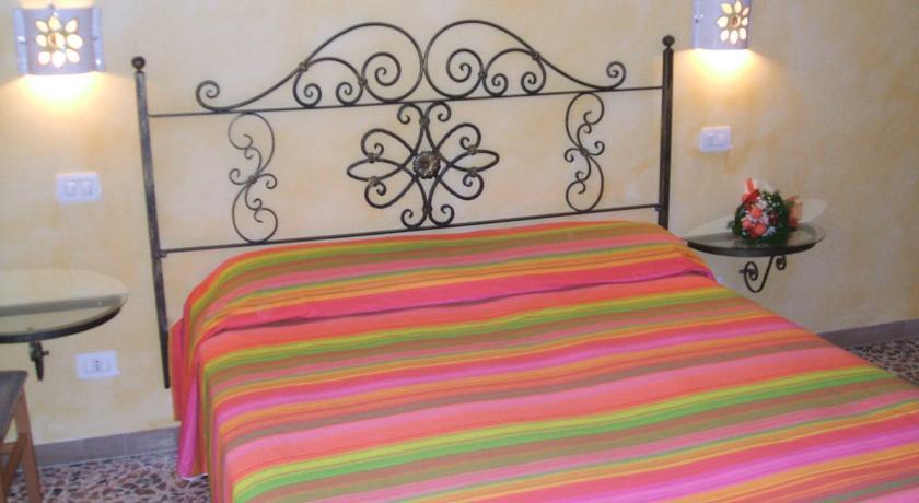 Мини-отель B&B Su Ghindalu