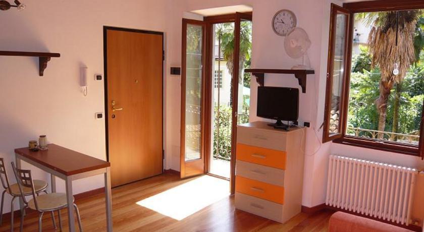 Апартаменты Rosmini Apartment