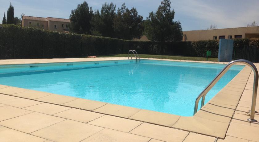 Отель Park & Suites Village Aix Fuveau