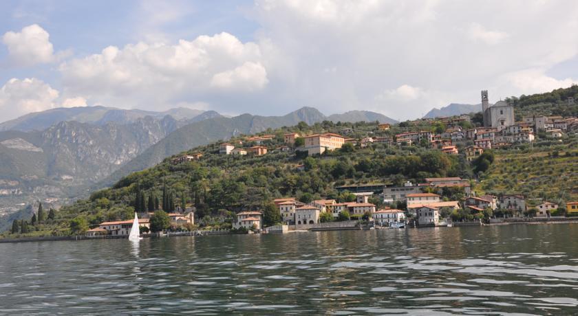Апартаменты Monteisola Apartments