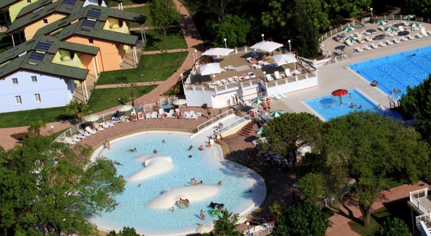 Апартаменты Club Village & Hotel Spiaggia Romea I