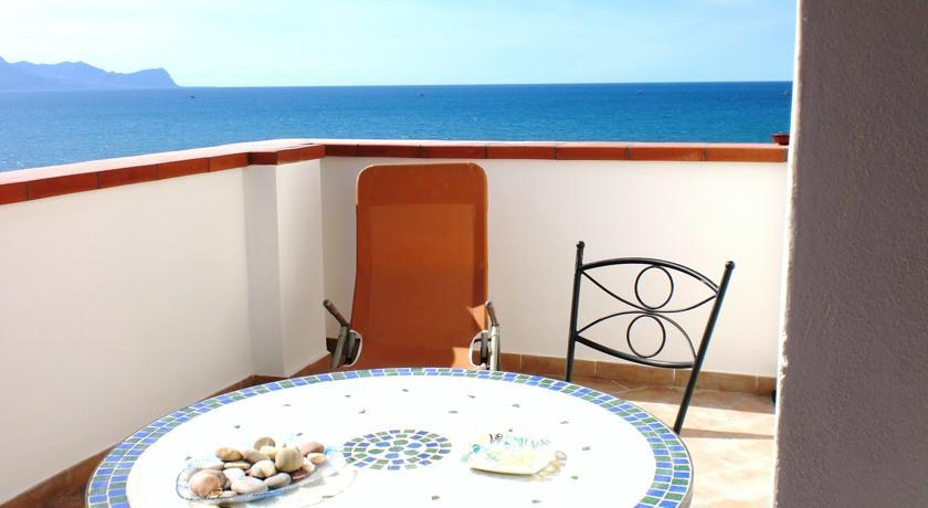 Апартаменты Ferienwohnung Meerblick & Altstadt