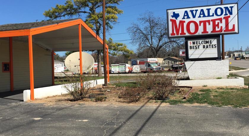 Отель Avalon Motel