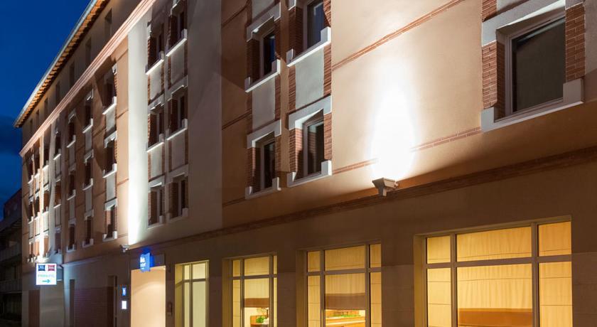Отель ibis budget Albi Centre