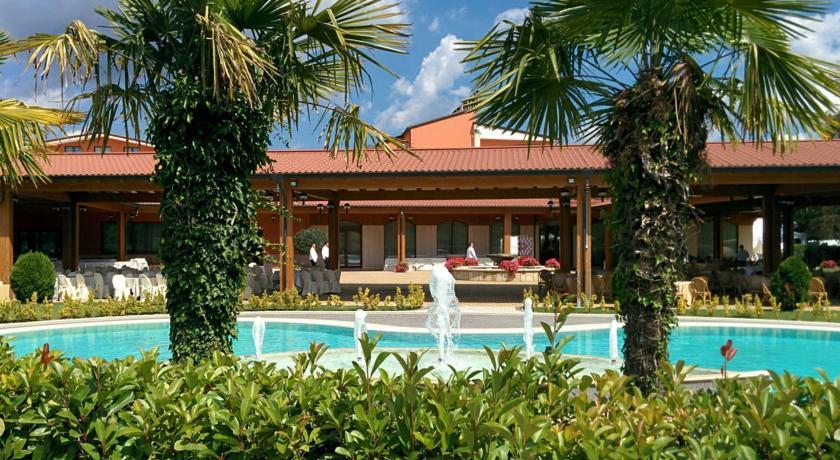 Отель Hotel Villa d'Evoli