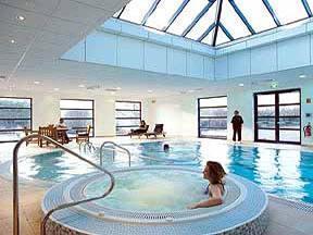 Отель Holiday Inn Luton South