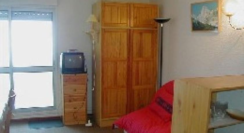 Апартаменты Rental Apartment RESIDENCE LES HORIZONS II- La Mongie
