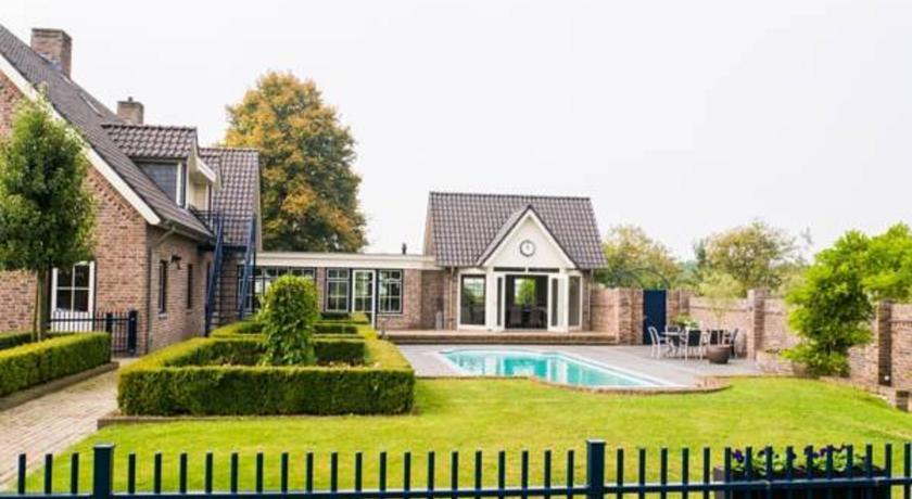 Отель Guest House Slooierhof
