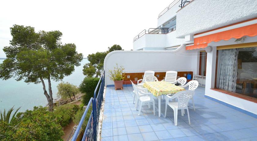Апартаменты Three-Bedroom Apartment Ran de Mar