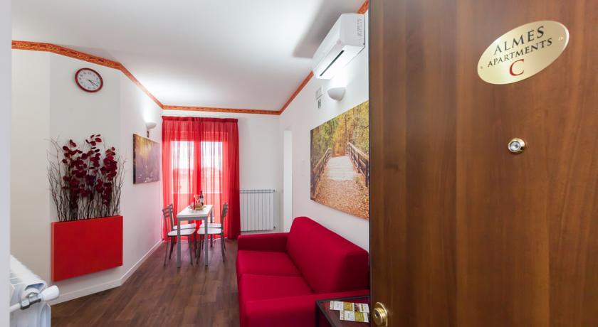 Апартаменты ALMES Apartments