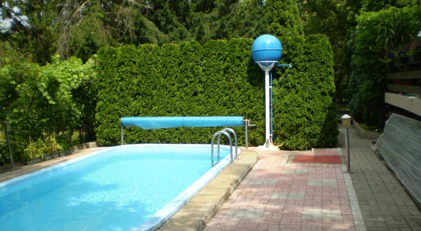 Апартаменты Clara villa