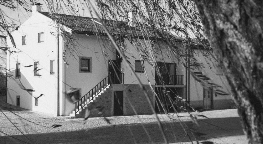 Отель Casa das Quintanas