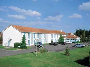Отель Kyriad Bourges Sud