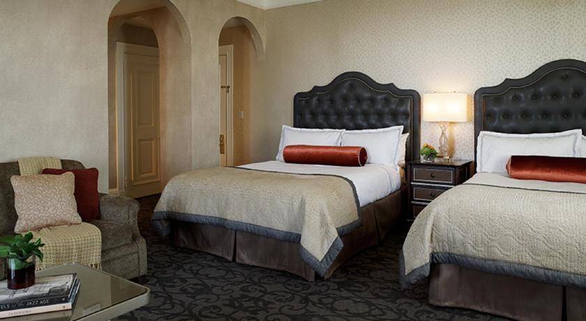 Отель The Lenox