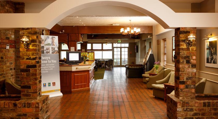 Отель Ramada Peterborough