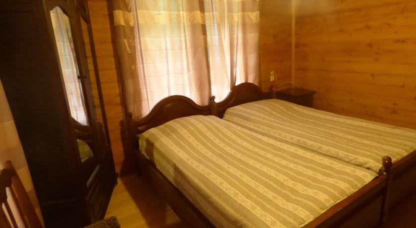 Гостиница Hotel Hatsvali