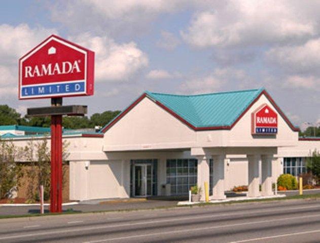 Отель Ramada Limited Norfolk