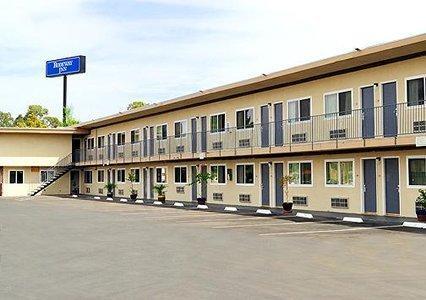 Отель Rodeway Inn Fresno