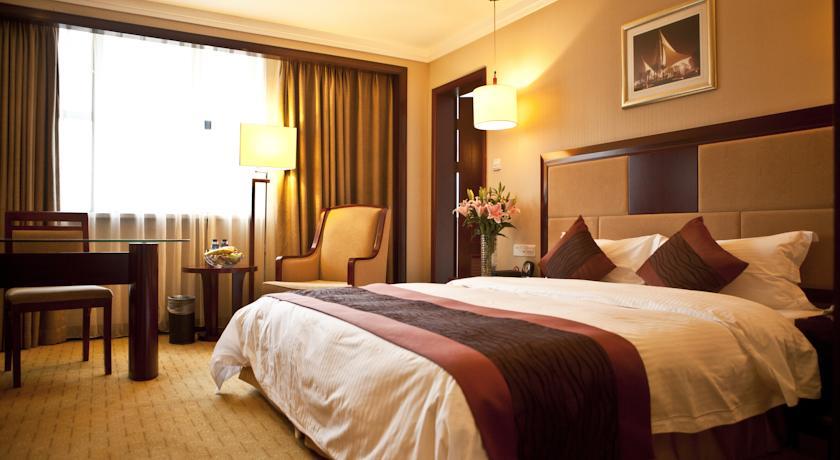 Отель Seashine Hotel Xiamen