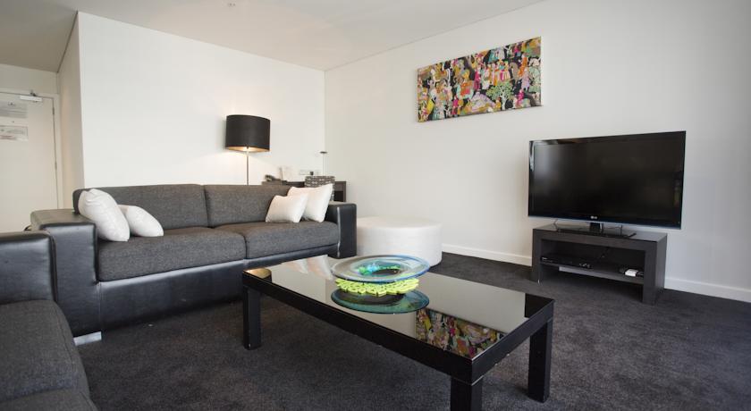Апартаменты Waldorf Stadium Apartments Hotel