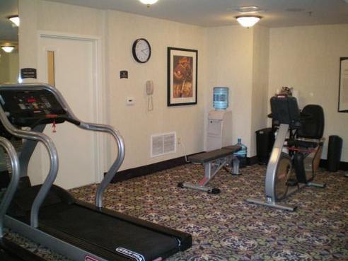 Отель Staybridge Suites Wichita