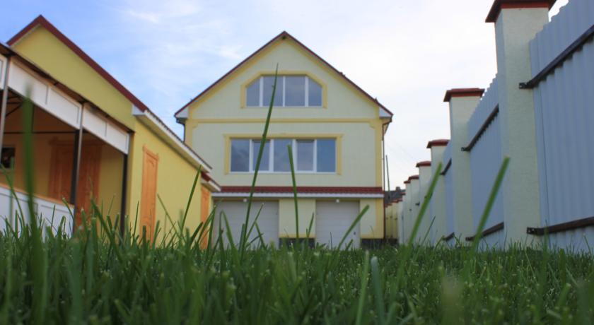 Апартаменты Holiday Home на Советской