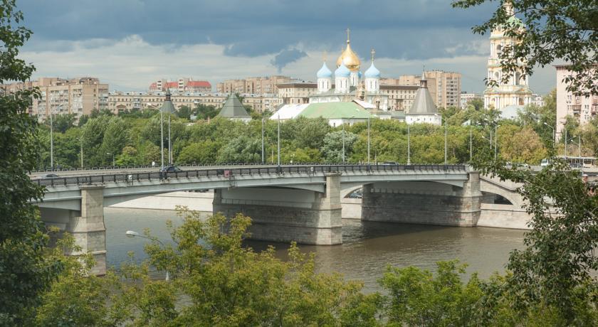 Хостелс Рус - Дербеневская набережная