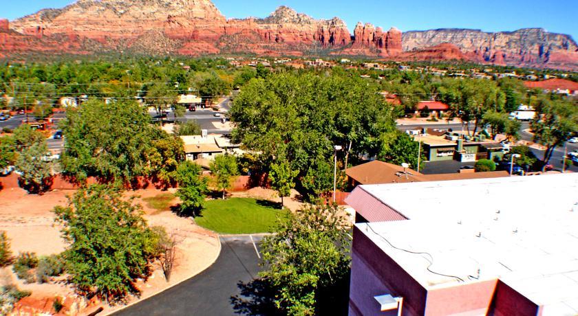 Отель Sedona Super 8