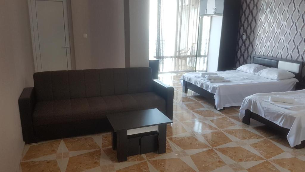 Гостиница Hotel kvariati Nugo