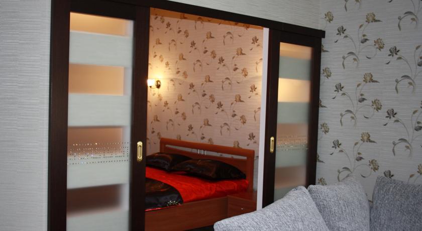 Апартаменты Apartment on Mikroraion 10 dom 2