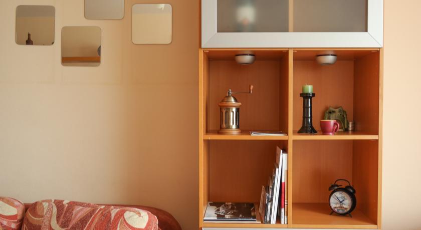 Апартаменты Cozy Modern Apartment Polyarnaya