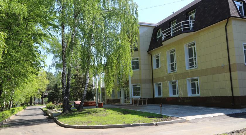Дом Отдыха Елочки