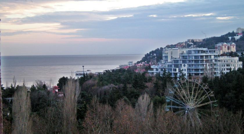 Возле Моря