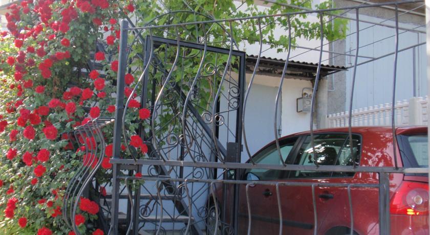 Коттедж в Алуште