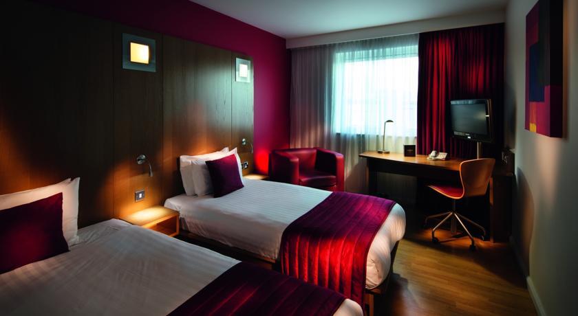 Отель Ramada Encore Warrington