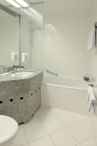 Отель Leonardo Hotel Heidelberg 