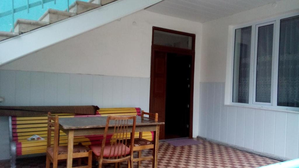 Апартаменты Guest House Usanoghakan