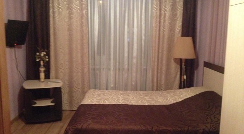 Apartment at Komsomolskaya